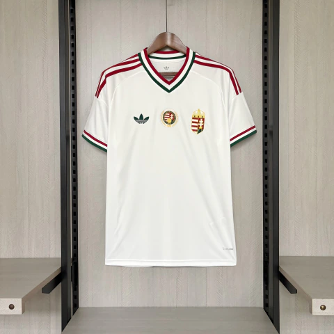 Hungria 2026 away