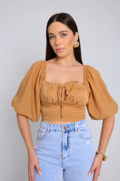 Cropped Roma