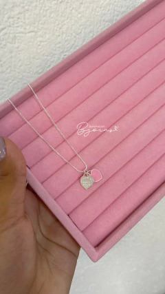 Colar Tiffany P rosa