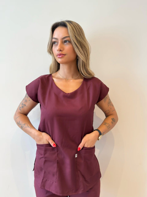 Jaleco Blusa Scrub Marsala - comprar online