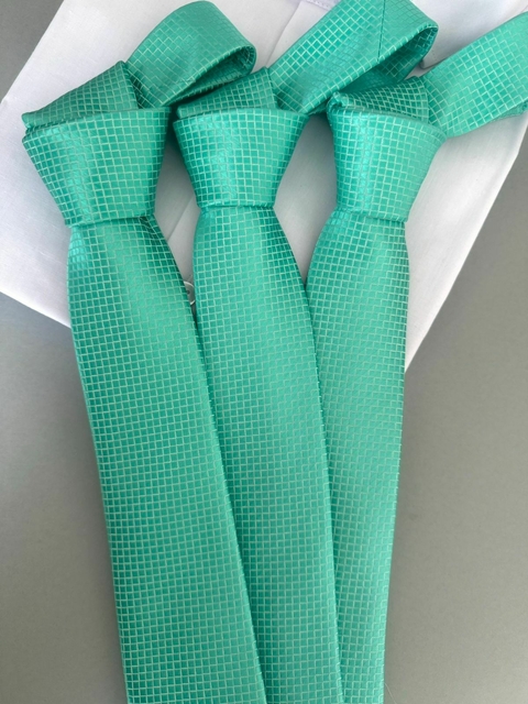 Gravata Semi Slim - Premium - Verde Tifanny Quadriculada