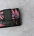 Billetera Aurora color negro en internet
