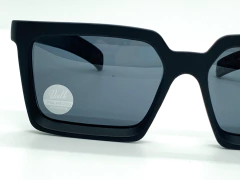 Anteojo De Sol Vulk Dieven mblk/s10 grey Polarizado 55 mm