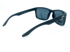 Anteojo De Sol Rusty Ruchill mblk/s10 Polarizado 56 mm - comprar online