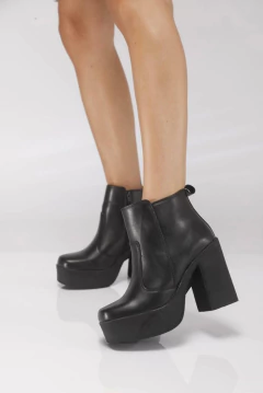 668 NEGRO - tienda online