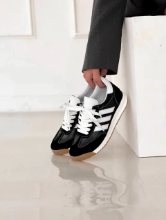 Imagen de LUNA SNEAKERS