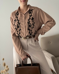 Banner de la categoría Camisas y blusas