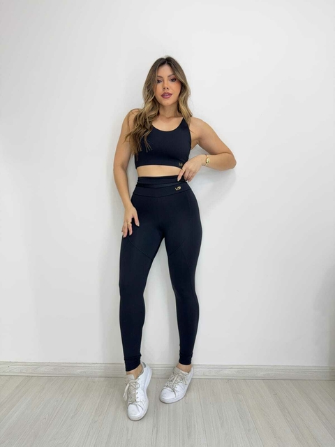Calça Legging Onda modelo Recorte Preto Autêntica - comprar online
