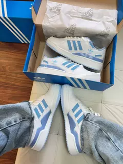 ADIDAS FORUM BLANCO Y CELESTE PREMIUM en internet