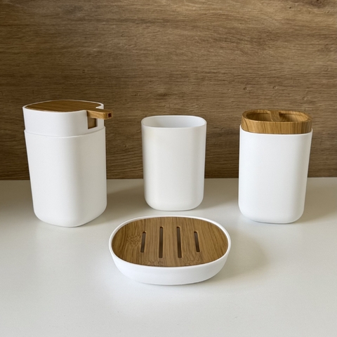 Set de Baño x 4 Piezas Blanco - comprar online