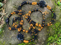 Guia Especial Pomba Gira- Preto e Dourado - comprar online