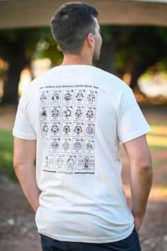 Remera Pelotas de la Copa del Mundo - comprar online