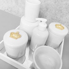 Kit Higiene C/ Moringa Cilindrica E Bandeja Quadrada Coroa Dourada - comprar online