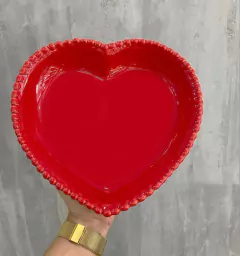 Travessa de Cerâmica Coração Detalhes Bolinha na Borda Vermelha na internet
