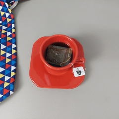 Xícara De Chá Vermelha na internet