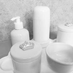 Kit Higiene C/ Garrafa Térmica Pote Algodão E Cotonete Coroa Prata na internet