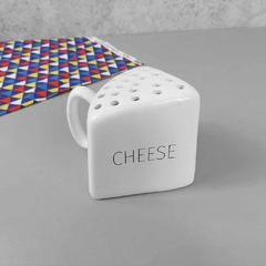 Porta Queijo Ralado Porcelana Decorado Words