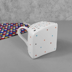 Porta Queijo Ralado Porcelana Poá - comprar online