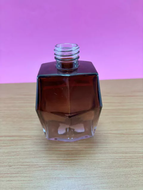 Vidro Diamante Degradê Âmbar 250ml Rosca 28 (1un) - comprar online