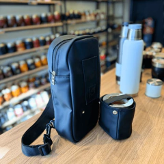 Bolso matero con porta mate auto incluido color Negro - comprar online