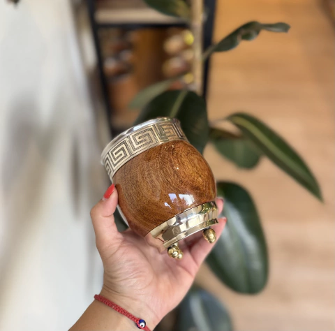 Imperial algarrobo exclusivo con base y esferas bronce