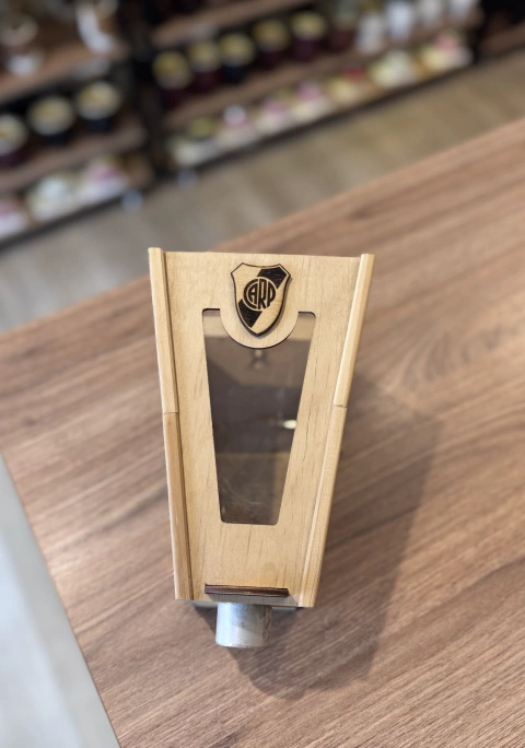 DISPENSER DE YERBA PARED RIVER PLATE - comprar online