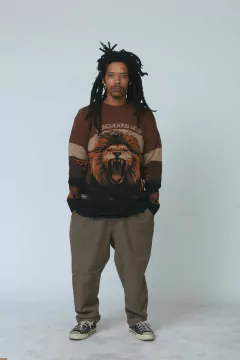 Imagem do Suéter Conquering Lion