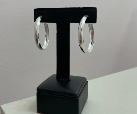 Argola rebitada 37mm fio meia cana