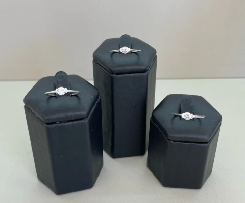 Anel solitário 4mm II