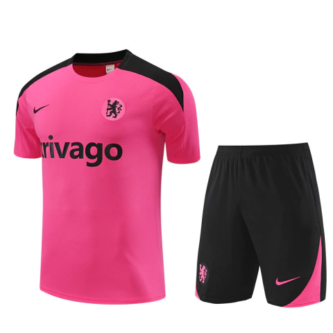 Kit Treino Chelsea Nike, Kit Treino Chelsea 2024/2025, Camisa Rosa, Shorts Preto Detalhes Rosa, Adidas, Conjunto Chelsea Football Club, Futebol Europeu, Champions League, Novo Conjunto Chelsea Camisa e Bermuda Preto Oficial, Masculino, 24/25, original, pr