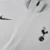 jaqueta agasalho Tottenham, jaqueta agasalho Tottenham Nike, jaqueta Tottenham 25/26 cinza, jaqueta Nike Tottenham 25/26, jaqueta agasalho Tottenham 2025, jaqueta Tottenham Nike 25/26, jaqueta agasalho para torcedor Tottenham, jaqueta masculina Tottenham,