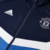 jaqueta agasalho Manchester United, jaqueta agasalho Manchester United Adidas, jaqueta Manchester United 25-26 azul marinho, jaqueta Adidas Manchester United 25-26, jaqueta agasalho Manchester United 2025, jaqueta Manchester United Adidas 25-26, jaqueta a
