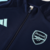  jaqueta agasalho Arsenal, jaqueta agasalho Arsenal Adidas, jaqueta Arsenal 25/26 azul marinho, jaqueta Adidas Arsenal 25/26, jaqueta agasalho Arsenal 2025, jaqueta Arsenal Adidas 25/26, jaqueta agasalho para torcedor Arsenal, jaqueta masculina Arsenal, j