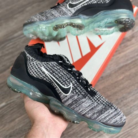 Tênis Nike Vapor Fly - Cinza
