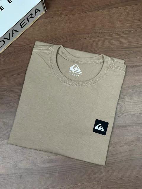 Camiseta Quiksilver Plus Size #07 - Bege