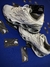 Mizuno Prophecy 6 na internet
