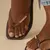 Chinelo feminino Havaianas Square Sparkle marrom com glitter e logo dourado no cabedal glitter,quadradinha,quadrada