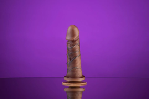 Pênis Real Dick Ultra Realístico Com Ventosa 15,3 X 4 cm - comprar online