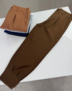 Calça Alfaiataria Cenoura Feminina - com ziper na internet