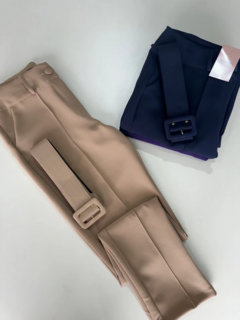 Calça Alfaiataria Feminina - Friso Frontal - Anna Store