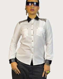 Camisa Valdinéia (M) - Brechó Gertrudez