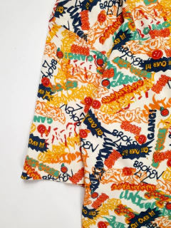 Blusa Graffiti (G) na internet