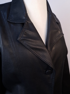 Blazer Viola na internet