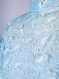 Blusa Yilan na internet