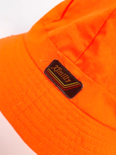 Bucket Bú Kéti (M) - Brechó Gertrudez