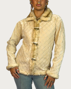 Casaco Maryam (P/M) na internet