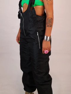 Macacão Wisky na internet