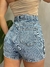 Short Feminino Jeans com Tachinhas de Metal Paloma Ref. 467 na internet