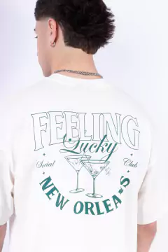 Remera Over Lucky en internet