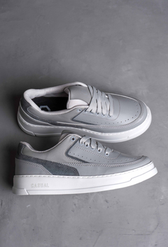 CASUAL LOW GREY